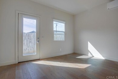 2552 Gregory Dr unit B, Carlsbad, CA 92008 - photo 6