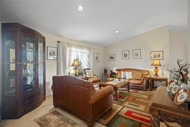 15824 Cotswold Ct, Davie, FL 33331 - photo 5