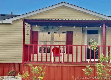 23066 Pettijohn Springs Rd, Madill, OK 73446 - photo 3