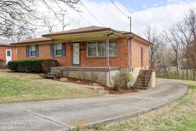 8221 Delido Rd, Louisville, KY 40219 - photo 5