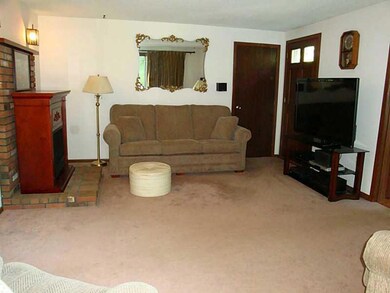 42 Waterside Ln, South Berwick, ME 03908 - photo 2