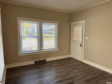 2040 Tremont Ave, Davenport, IA 52803 - photo 5