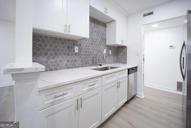 2712 Huntingdon Chase, Atlanta, GA 30350 - photo 4