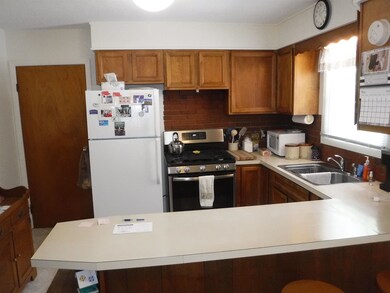 22 Ronaldo Ct, Rutland, VT 05701 - photo 4