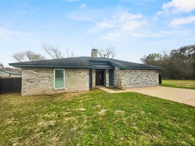 2695 County Road 769b, Brazoria, TX 77422 - photo 2
