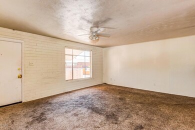 3208 N 44th Ln, Phoenix, AZ 85031 - photo 3