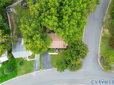 9000 Castle Point Dr, Glen Allen, VA 23060 - photo 4