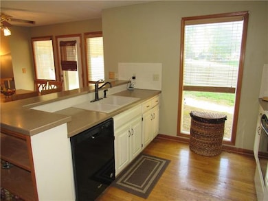 22003 W 47th Terrace, Shawnee, KS 66226 - photo 7