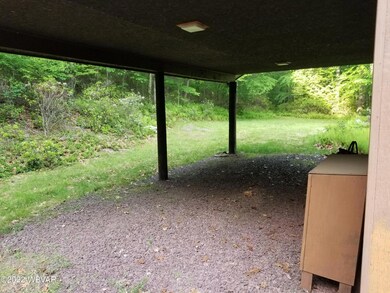 Hooper carport