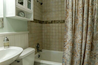 5 Fairview Ave, Dover, NH 03820 - photo 5