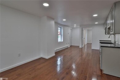 246 E Maple St, Allentown, PA 18109 - photo 6