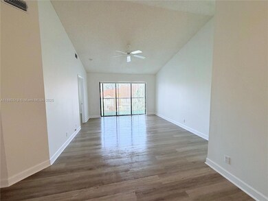 5761 Riverside Dr unit 303B4, Coral Springs, FL 33067 - photo 4