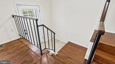 8903 Waites Way, Lorton, VA 22079 - photo 4