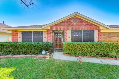 9302 Dove Way, Houston, TX 77075 - photo 2