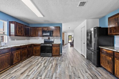 8905 Harvest Moon Trail, Denton, TX 76210 - photo 2