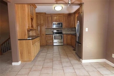 9719 W 51st Place, Shawnee, KS 66203 - photo 5