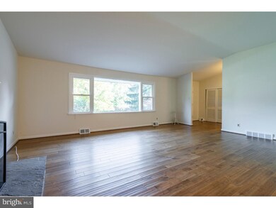 326 Hilltop Rd, Paoli, PA 19301 - photo 5