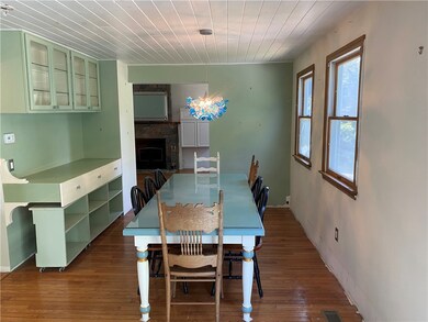 12 Sycamore Dr, Westerly, RI 02891 - photo 7