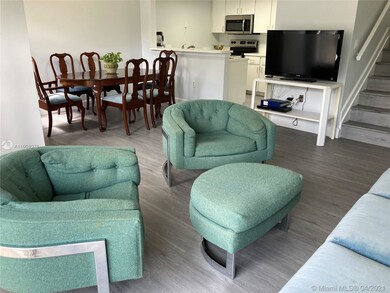 6855 SW 45th Ln unit 220, Miami, FL 33155 - photo 3