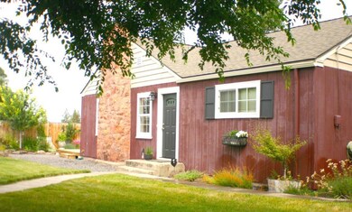 5735 SW Obsidian Ave, Redmond, OR 97756 - photo 2