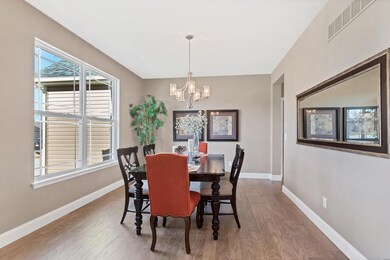 413 Filipp Ln, Lake Saint Louis, MO 63367 - photo 4