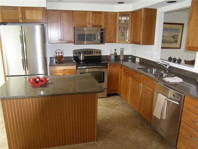 Kitchen. Spacious kitchen