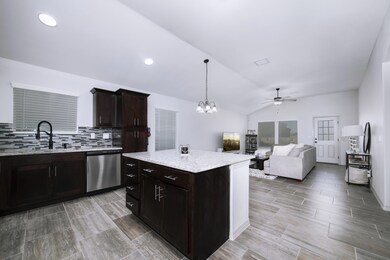 13631 Hazlewood St, El Paso, TX 79928 - photo 4