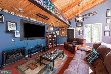 101 Grubb Rd, Pottstown, PA 19465 - photo 5