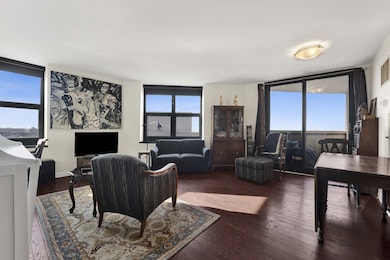 3660 N Lake Shore Dr unit 1812, Chicago, IL 60613 - photo 6