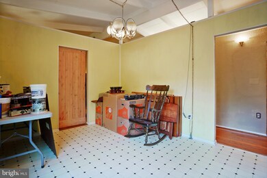 12704 Kingsbury Ct, Woodbridge, VA 22192 - photo 6