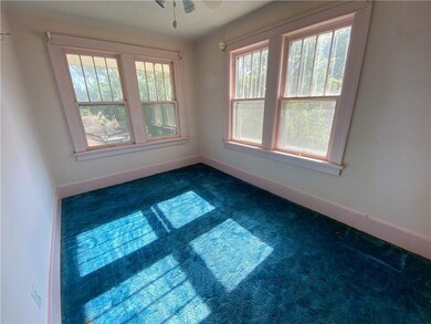 1810 E 32nd Ct, Des Moines, IA 50317 - photo 3