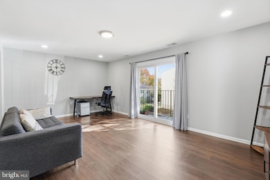 9175 Broken Oak Place unit 39B, Burke, VA 22015 - photo 7