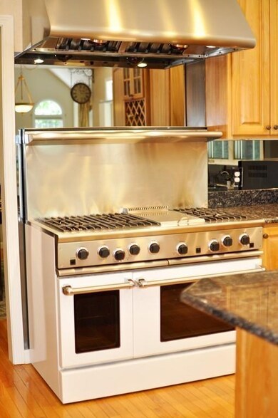 537 Acorn Park Dr, Acton, MA 01720 - photo 4