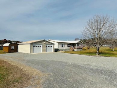 481 Hitchcock Rd, Dunlap, TN 37327 - photo 3