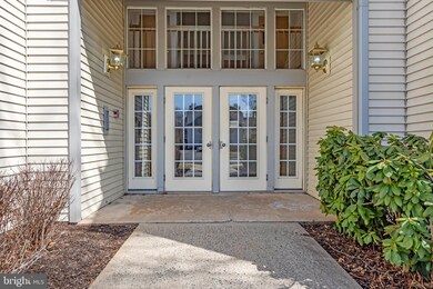 302 Trinity Ct unit 10, Princeton, NJ 08540 - photo 2