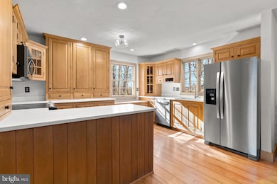 2472 Fairway Oaks Ct, Hampstead, MD 21074 - photo 7