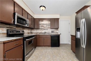 105 Circle b N, Roland, OK 74954 - photo 7