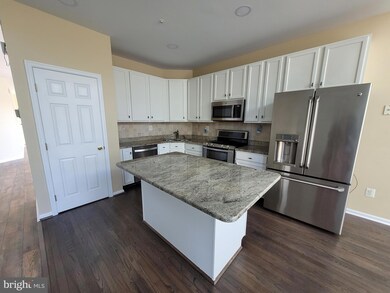 24 Abbott Ct unit A3, Norristown, PA 19403 - photo 6