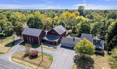 5105 Pratt Rd, Ann Arbor, MI 48103 - photo 2