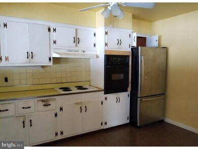 81 Old Douglass Dr, Douglassville, PA 19518 - photo 7