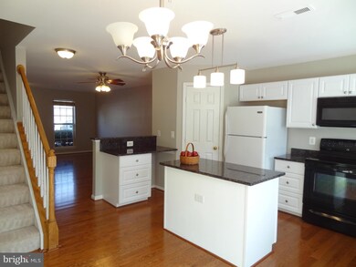 45069 Fellowship Square, Ashburn, VA 20147 - photo 5