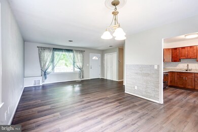 3710 Lacy Blvd, Falls Church, VA 22041 - photo 6