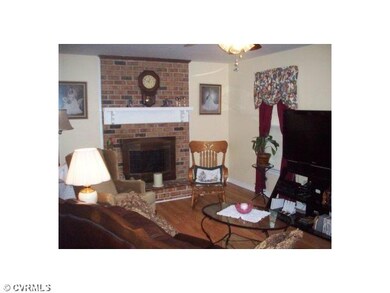 4812 Pawpans Ct, North Chesterfield, VA 23237 - photo 5