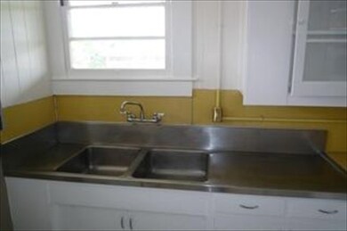 1658 Kilauea Ave, Hilo, HI 96720 - photo 3