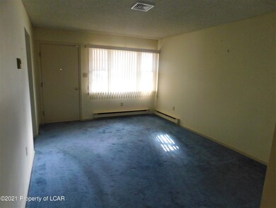 135 3rd Ave, Kingston, PA 18704 - photo 3