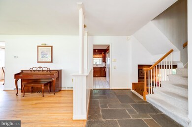 14 Leland Ave, Reading, PA 19609 - photo 6