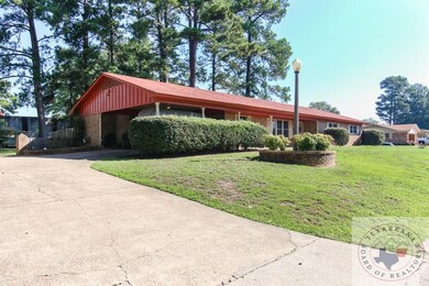 333 W Greenfield Dr, Wake Village, TX 75501 - photo 2