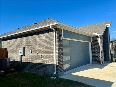 1805 Woodpecker St, Denton, TX 76205 - photo 4
