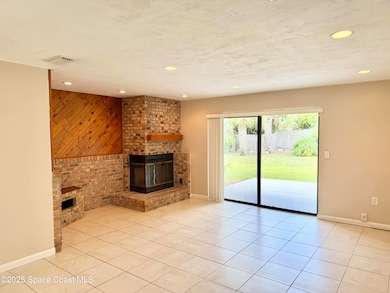Living Room - view from front door