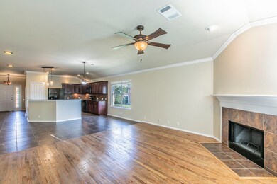 106 Bison Meadow Dr, Waxahachie, TX 75165 - photo 6